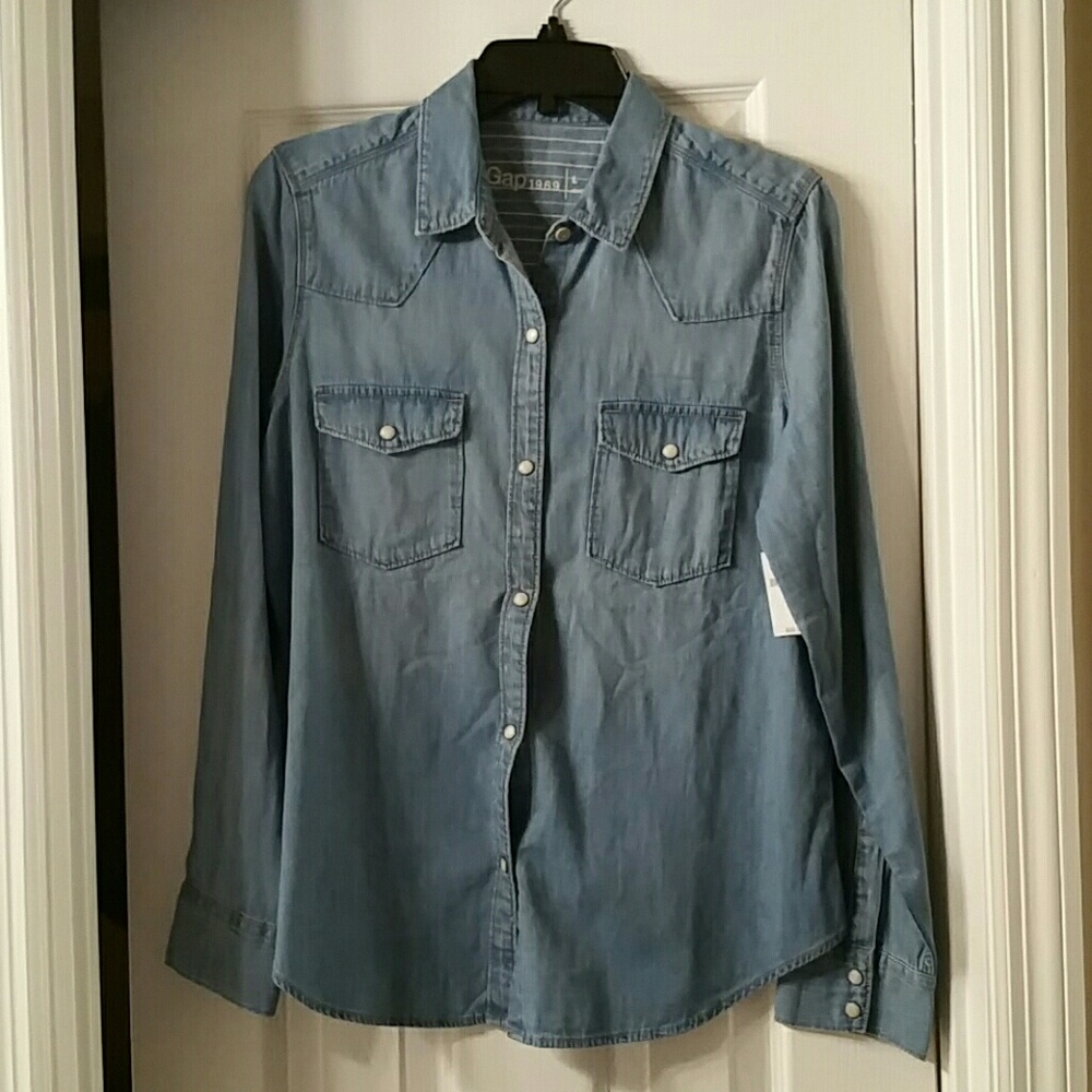 NWT - GAP 1969 Jean Shirt/Top